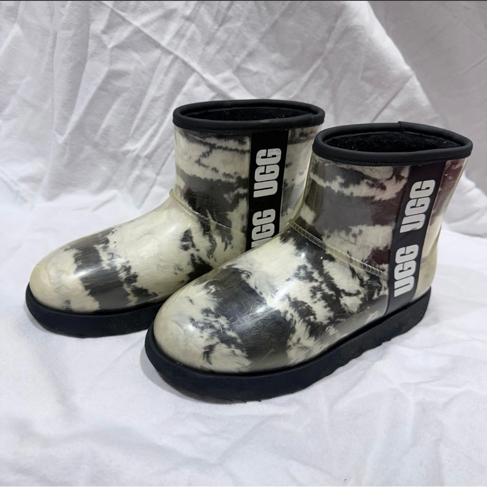 UGG Classic Clear Mini Marble Boots – Size 6